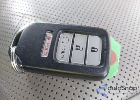 2019 Honda Ridgeline Rtl-E z USA, uszkodzony, nr VIN 5FPYK3F75KB016337